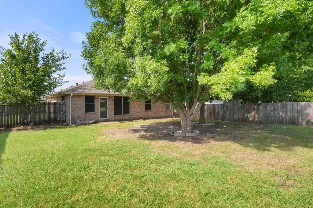 235 Lake Texoma Drive Wylie TX 75098