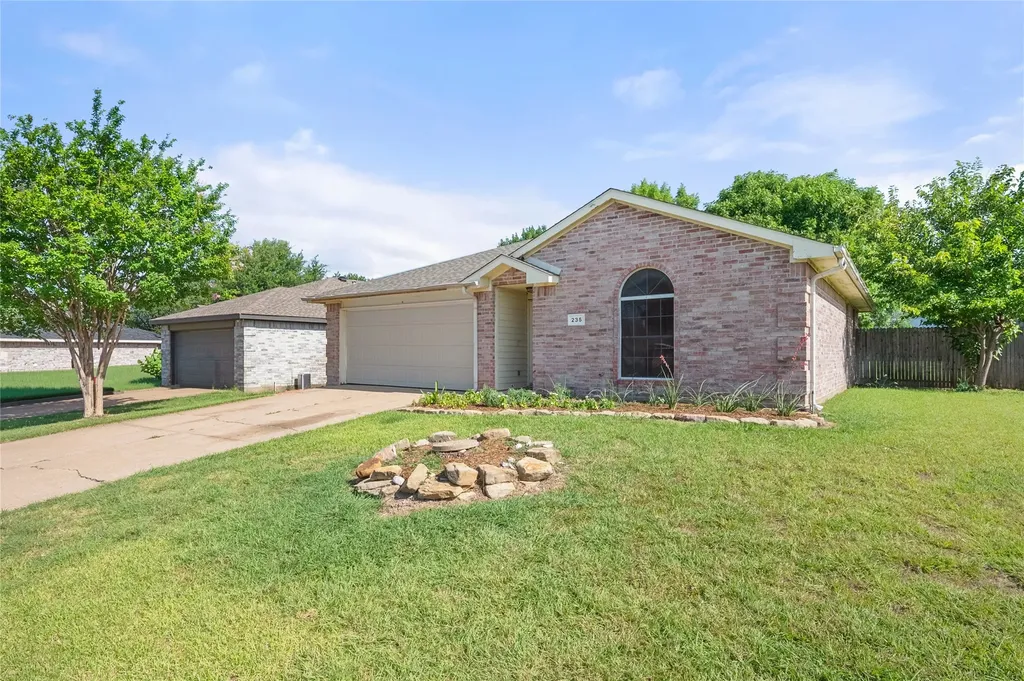 235 Lake Texoma Drive Wylie TX 75098