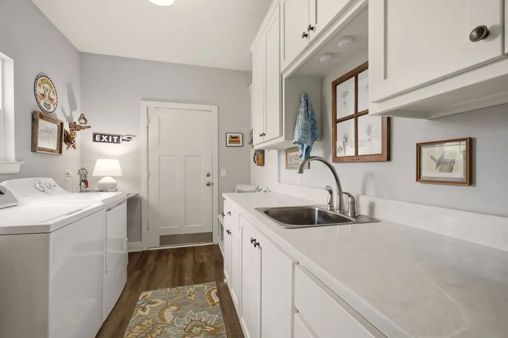 131 Whispering Winds Drive Gunter TX 75058