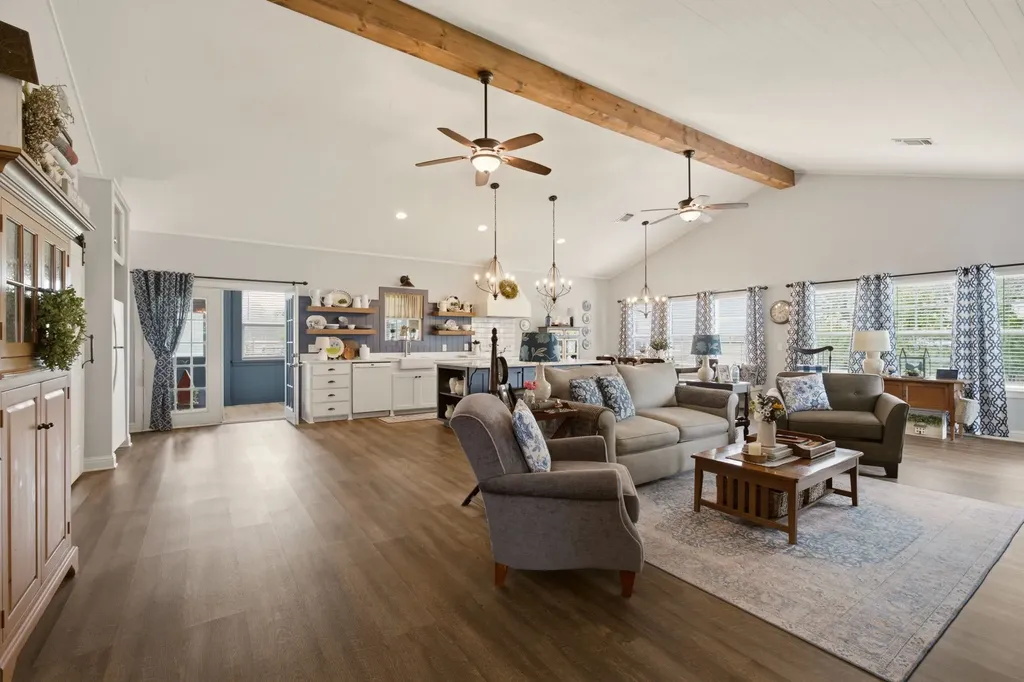 131 Whispering Winds Drive Gunter TX 75058