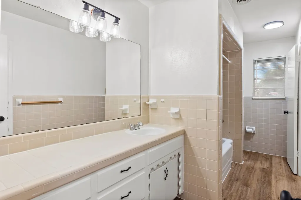 3 Timberside Drive Greenville TX 75402