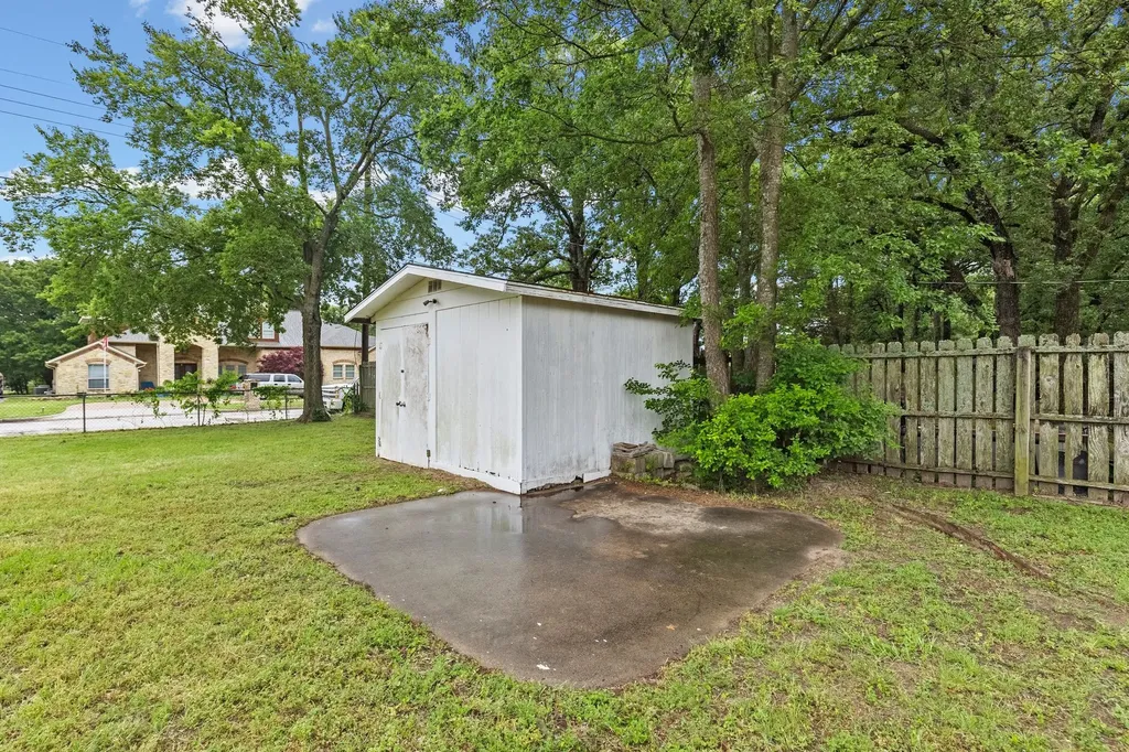 3 Timberside Drive Greenville TX 75402