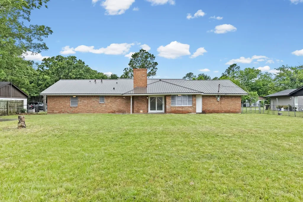 3 Timberside Drive Greenville TX 75402