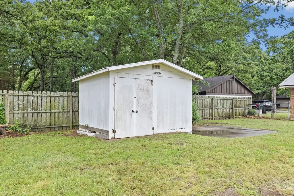 3 Timberside Drive Greenville TX 75402