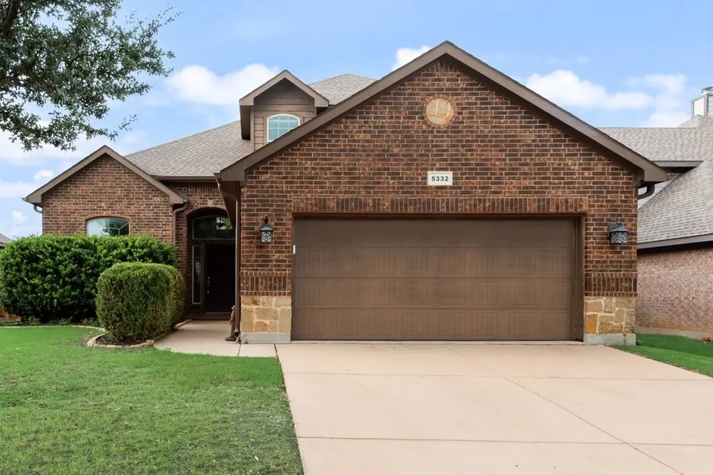 5332 Threshing Drive Fort Worth TX 76179