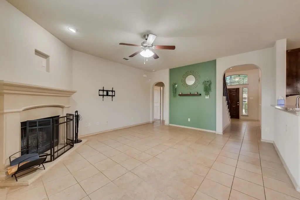 5332 Threshing Drive Fort Worth TX 76179