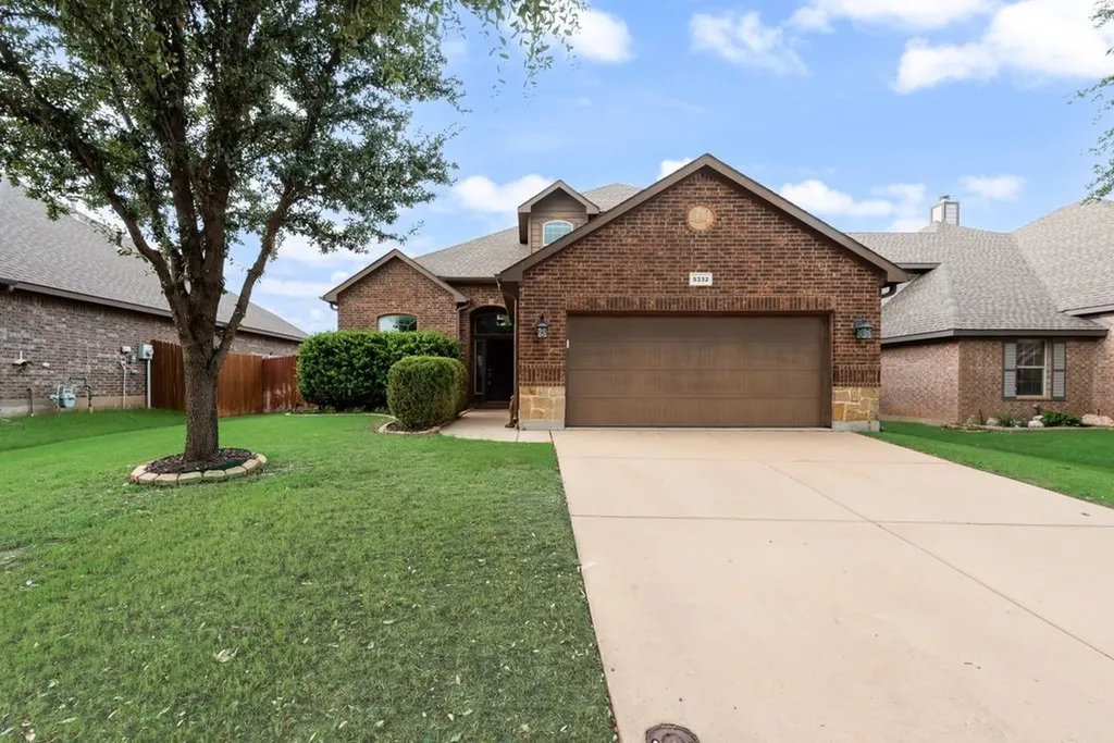 5332 Threshing Drive Fort Worth TX 76179