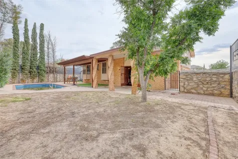 3132 Hickman Street El Paso TX 79936