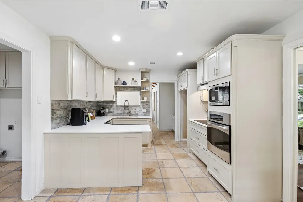 5012 Westhaven Drive Fort Worth TX 76132