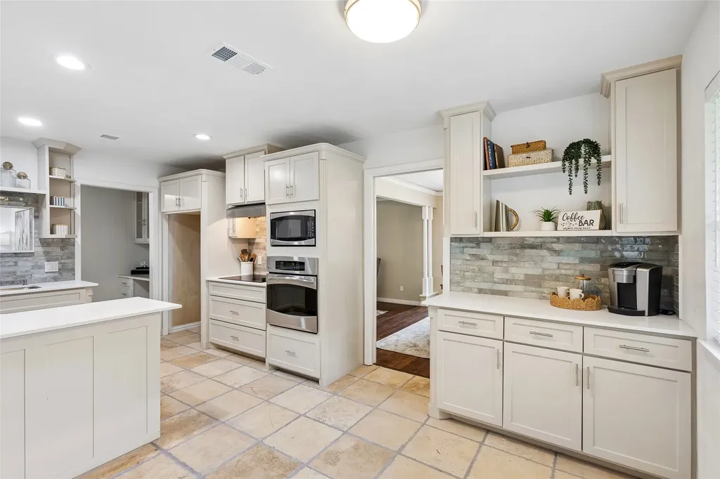 5012 Westhaven Drive Fort Worth TX 76132