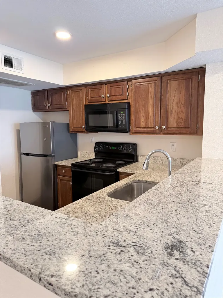 3410 Country Club Drive W Irving TX 75038