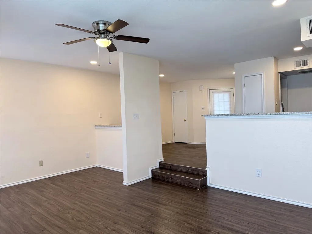 3410 Country Club Drive W Irving TX 75038