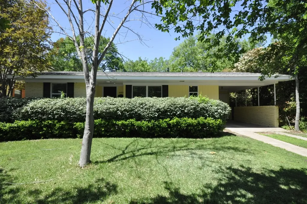 10457 Solta Drive Dallas TX 75218