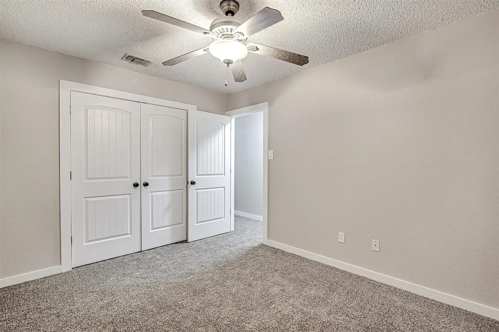 937 Springhill Drive Burleson TX 76028