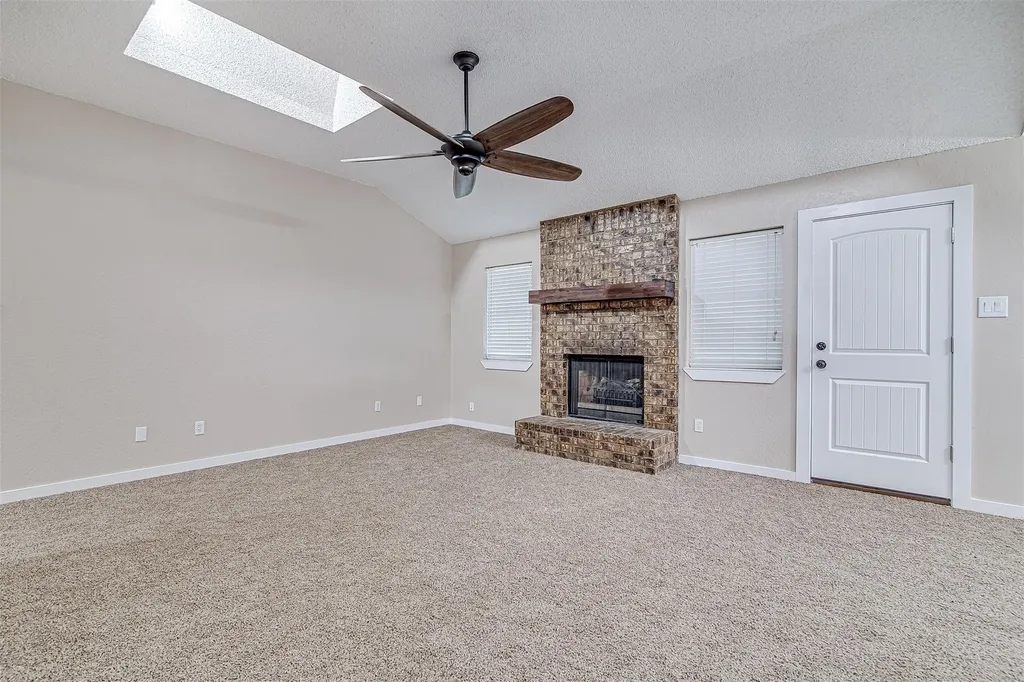 937 Springhill Drive Burleson TX 76028