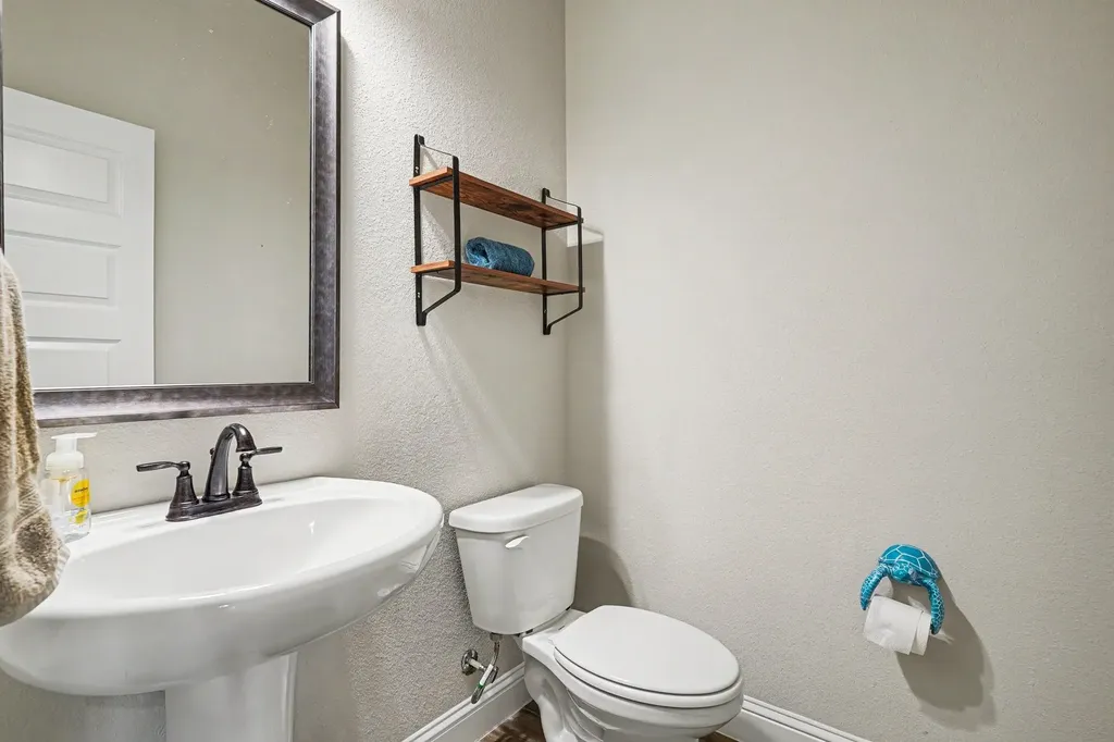 12601 Panther Creek Drive Godley TX 76044