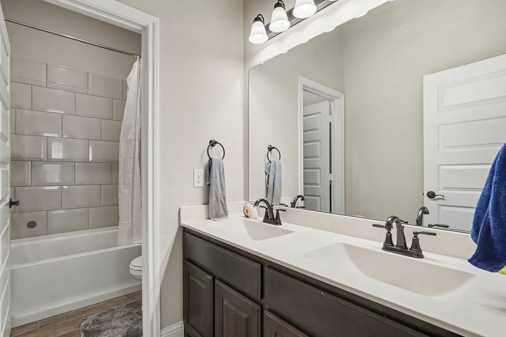 12601 Panther Creek Drive Godley TX 76044
