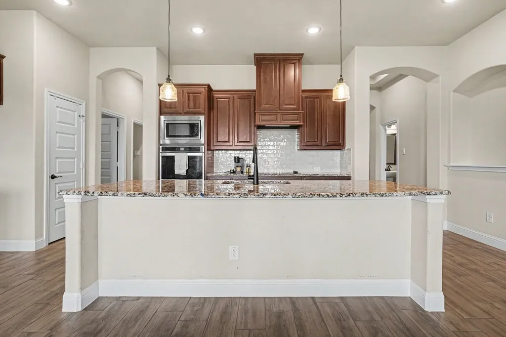12601 Panther Creek Drive Godley TX 76044