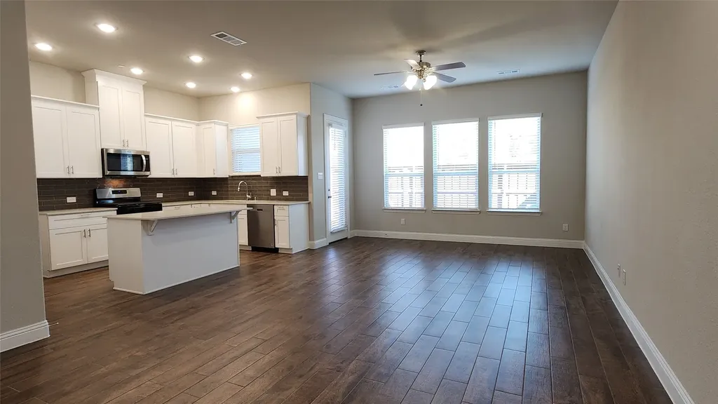 3121 Galveston Street Plano TX 75075