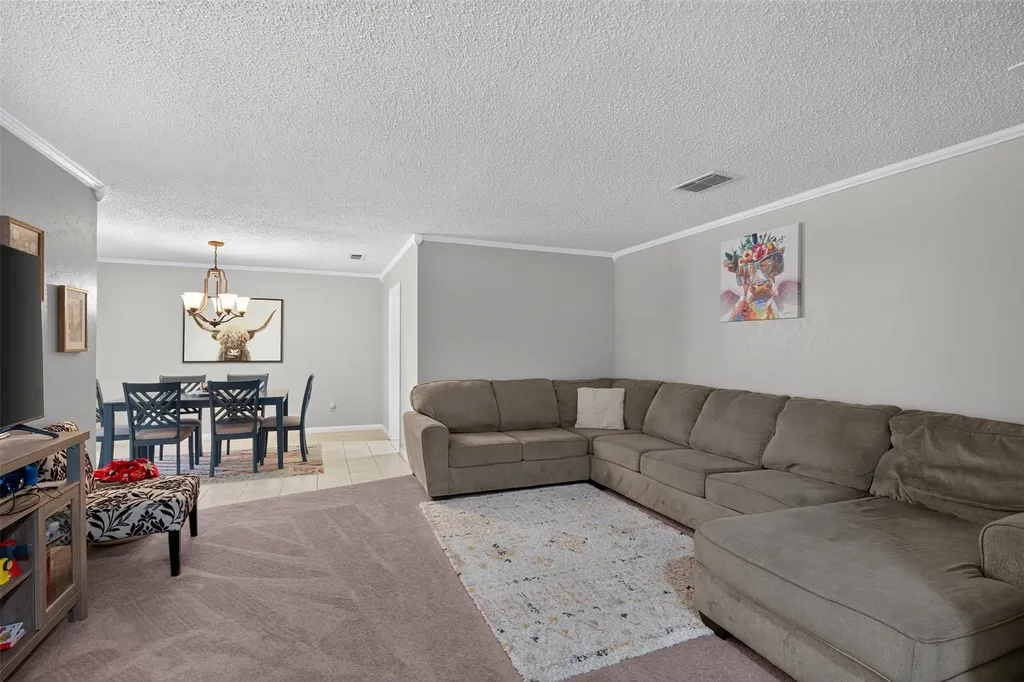 1126 Green River Trail Cleburne TX 76033