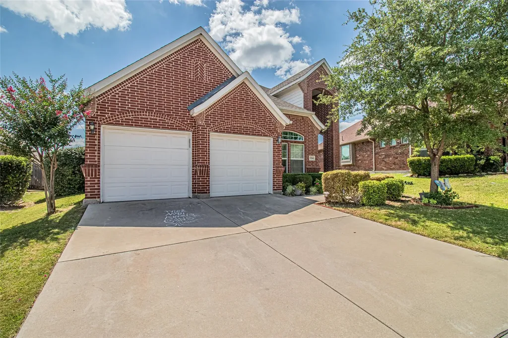 5204 Katy Rose Court Fort Worth TX 76126