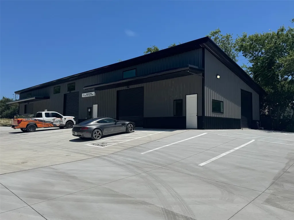 1401 Ranger Highway Weatherford TX 76086