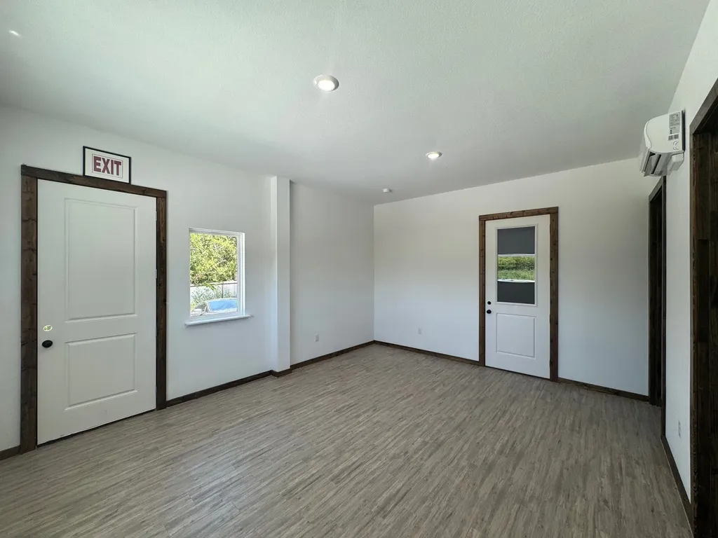 1401 Ranger Highway Weatherford TX 76086