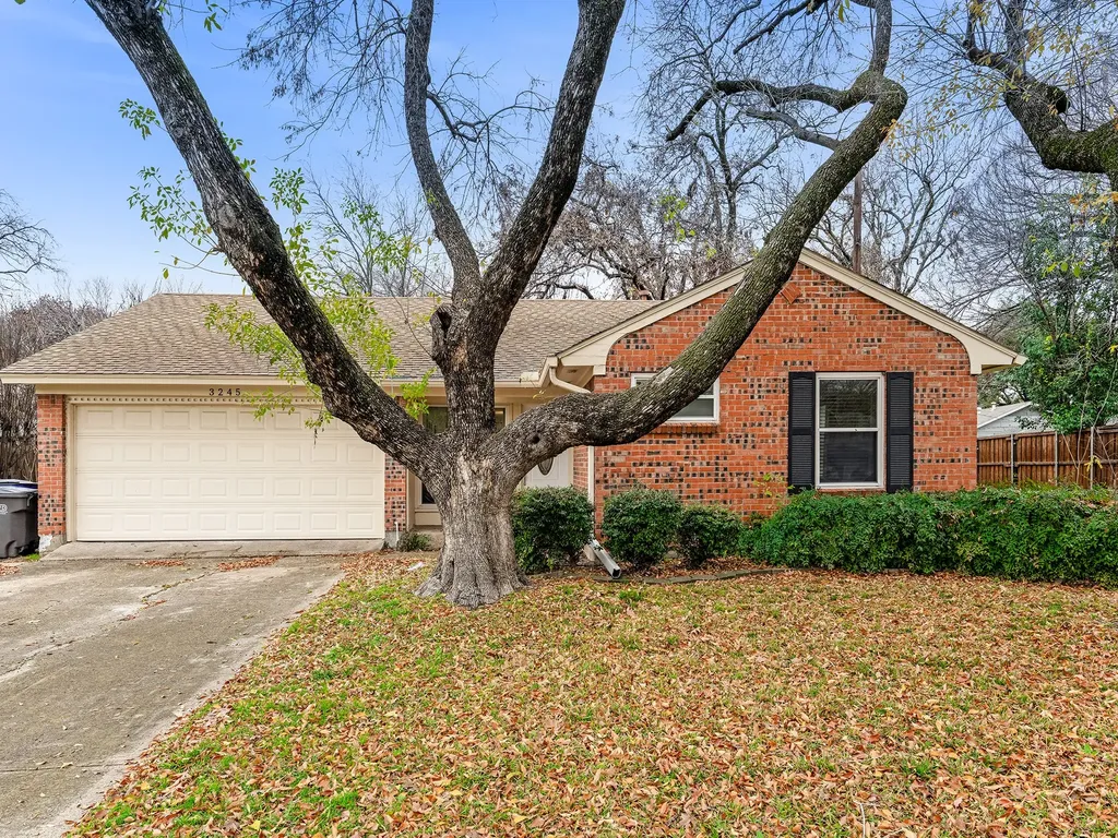 3245 Myra Lane Farmers Branch TX 75234