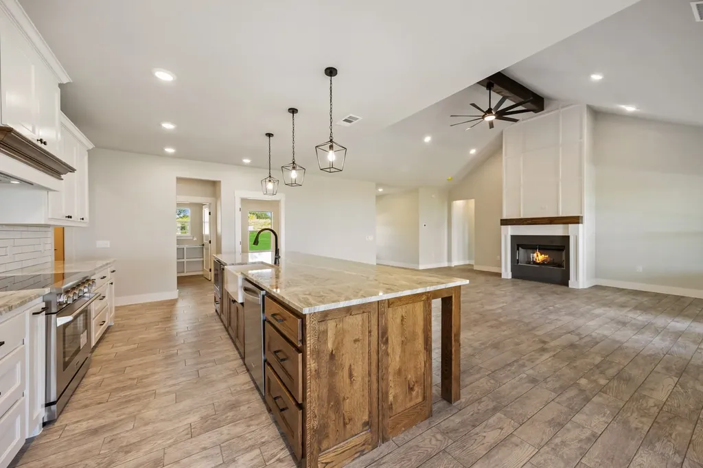 249 Caro Drive West Tawakoni TX 75474