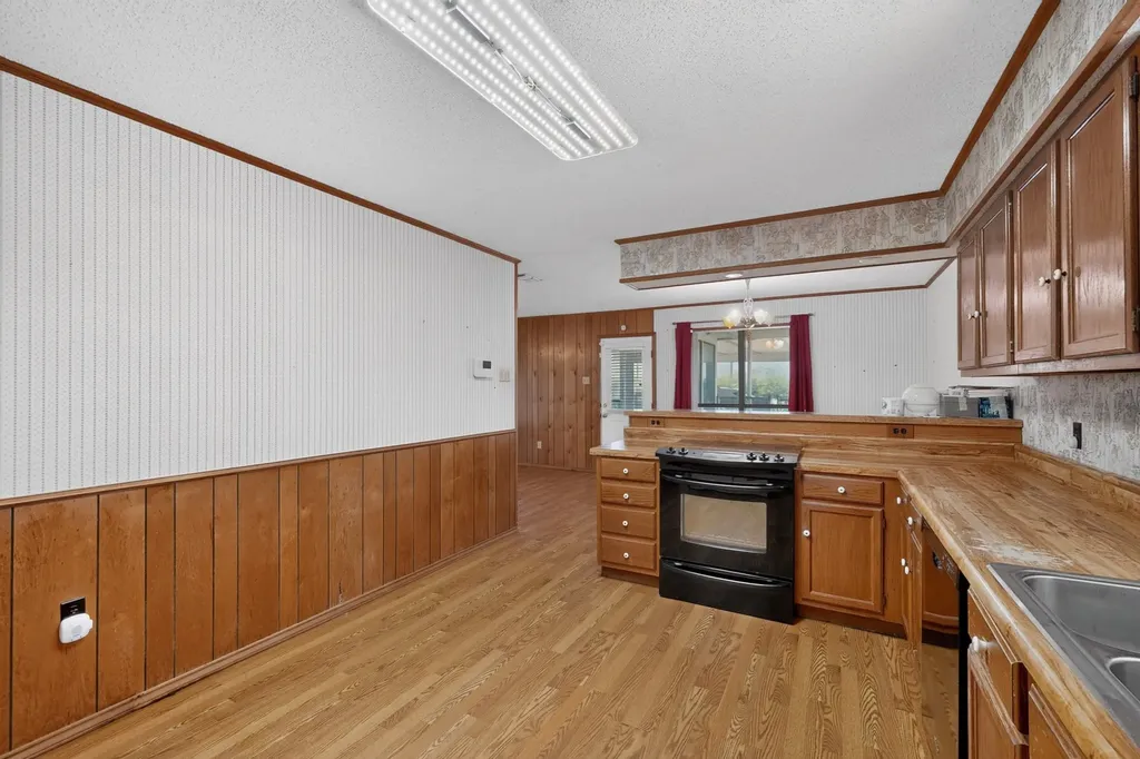 8487 County Road 308 Terrell TX 75161