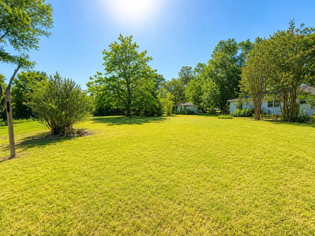 310 SW 7th Street Kerens TX 75144