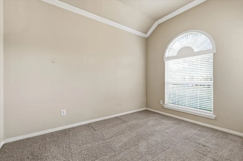 3204 Capetown Drive Denton TX 76208