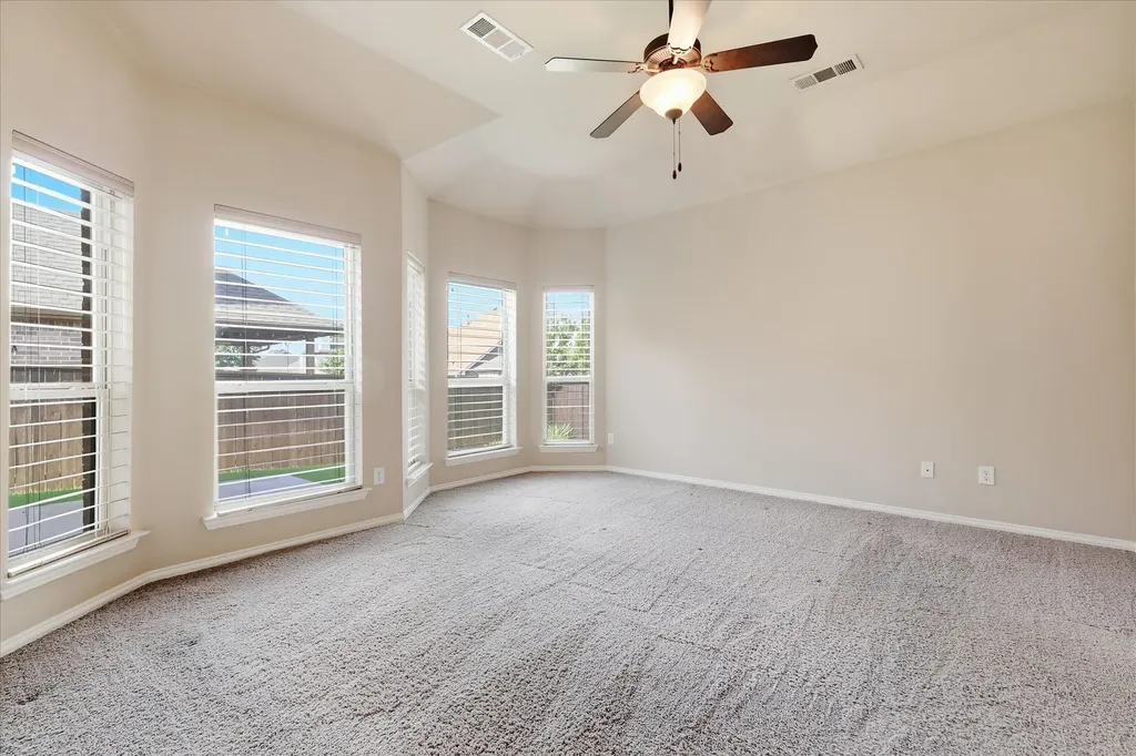 3204 Capetown Drive Denton TX 76208