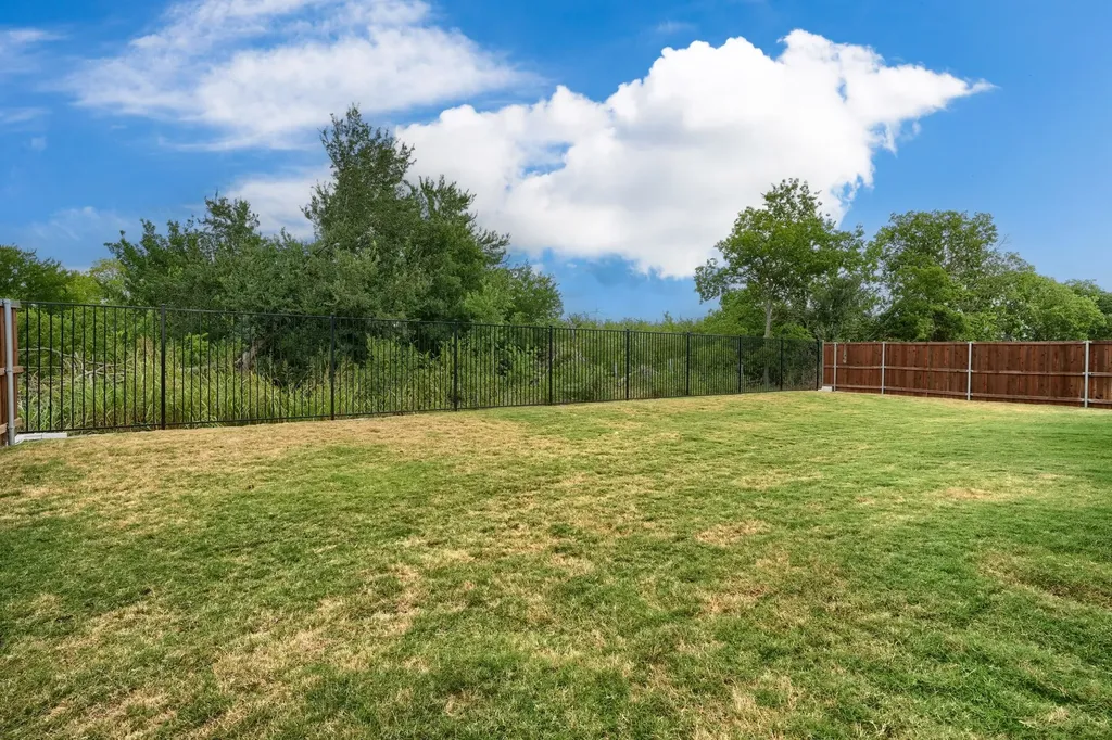 1930 Benedetto Way Mclendon Chisholm TX 75032
