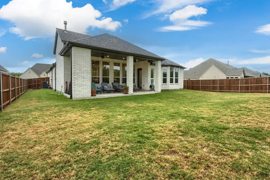 1930 Benedetto Way Mclendon Chisholm TX 75032