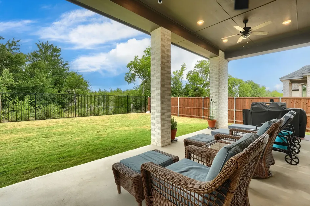 1930 Benedetto Way Mclendon Chisholm TX 75032