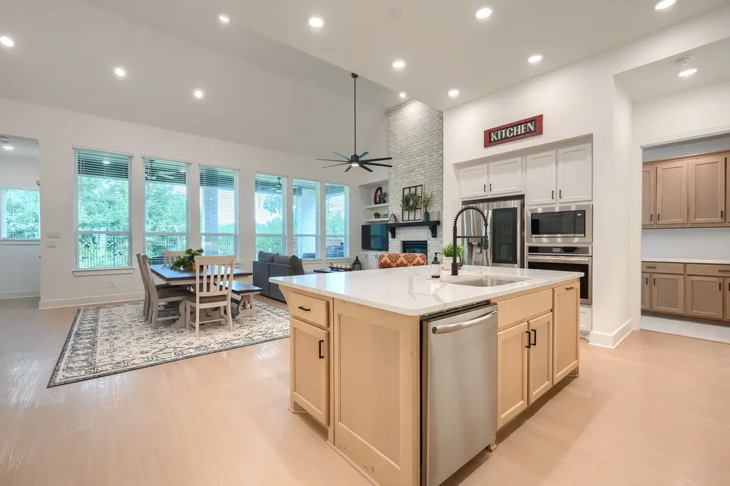 1930 Benedetto Way Mclendon Chisholm TX 75032