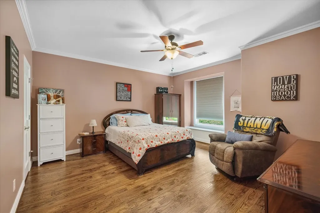5811 County Road 4102 Kaufman TX 75142