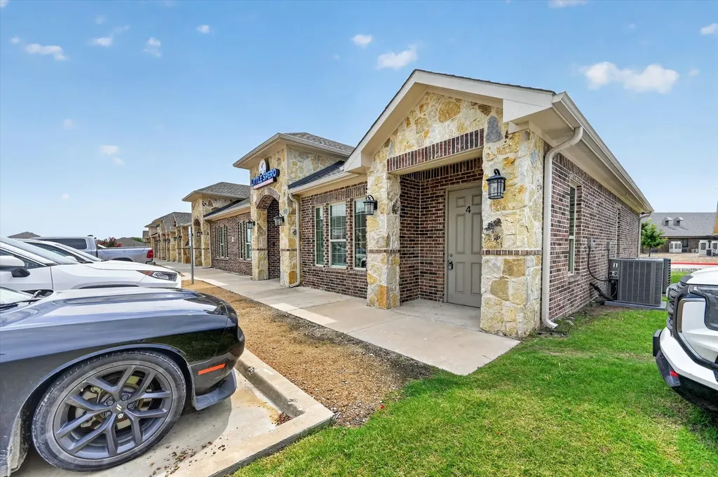 200 Cypress Bend Parkway Princeton TX 75407