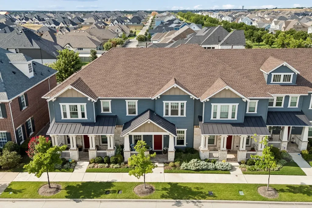 2740 N Market Square Northlake TX 76247