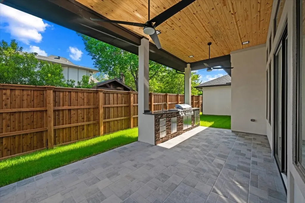 3414 Shadow Brook Court Denton TX 76210