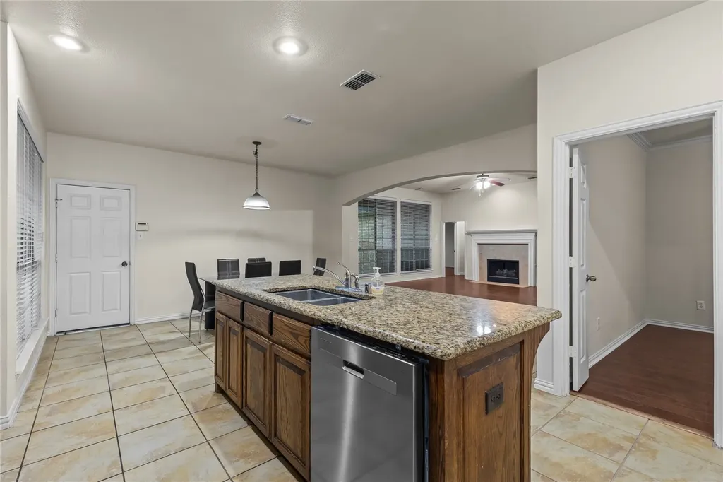 8302 Munich Drive Rowlett TX 75089