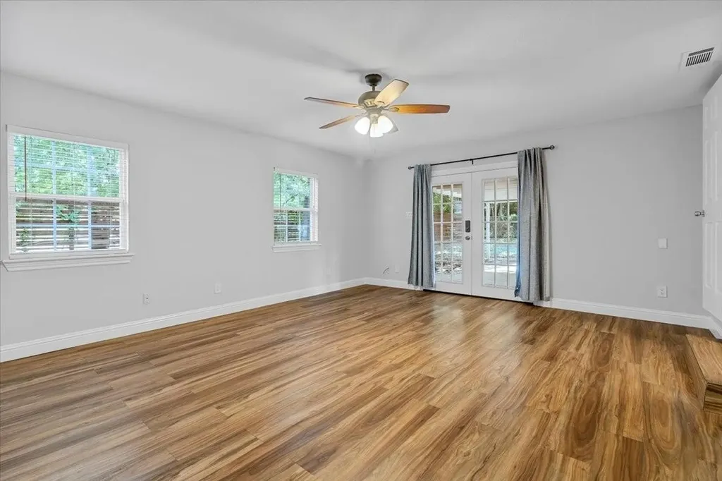 117 Ida Street Mckinney TX 75069