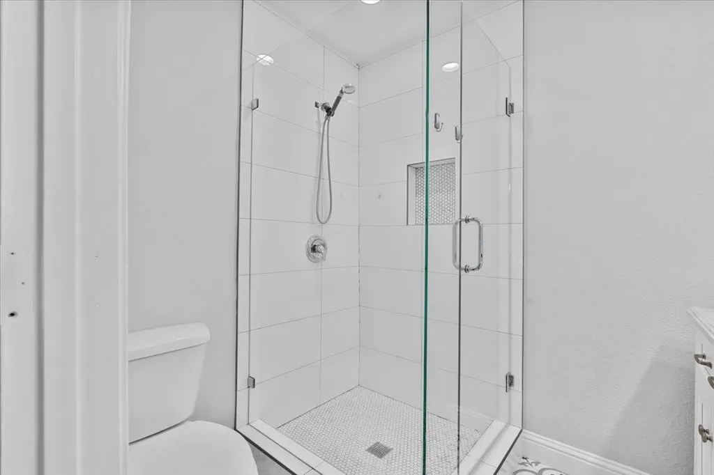 117 Ida Street Mckinney TX 75069