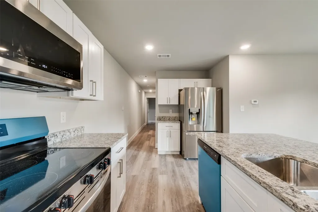 3155 Stag Road Dallas TX 75241