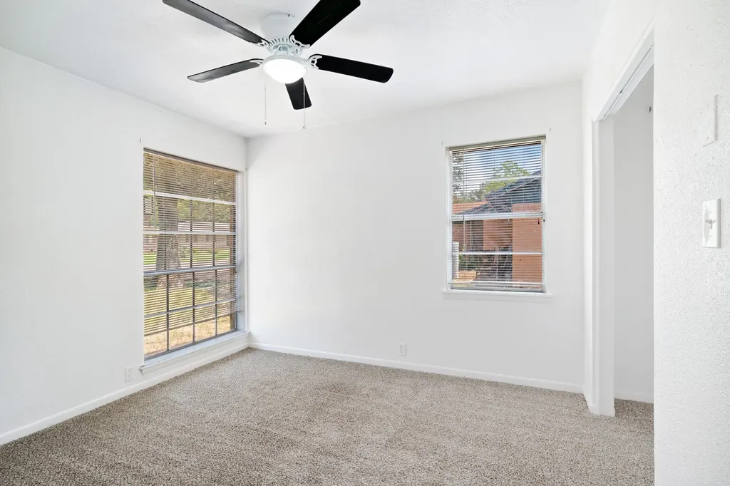 3545 W Houston Street Paris TX 75460