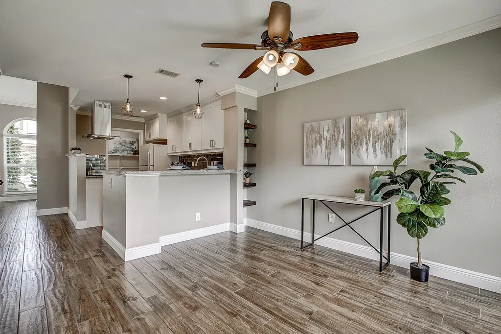 13108 Burninglog Lane Dallas TX 75243