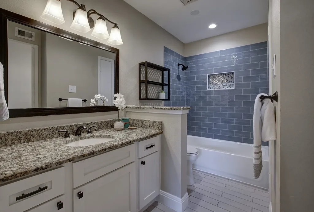 13108 Burninglog Lane Dallas TX 75243