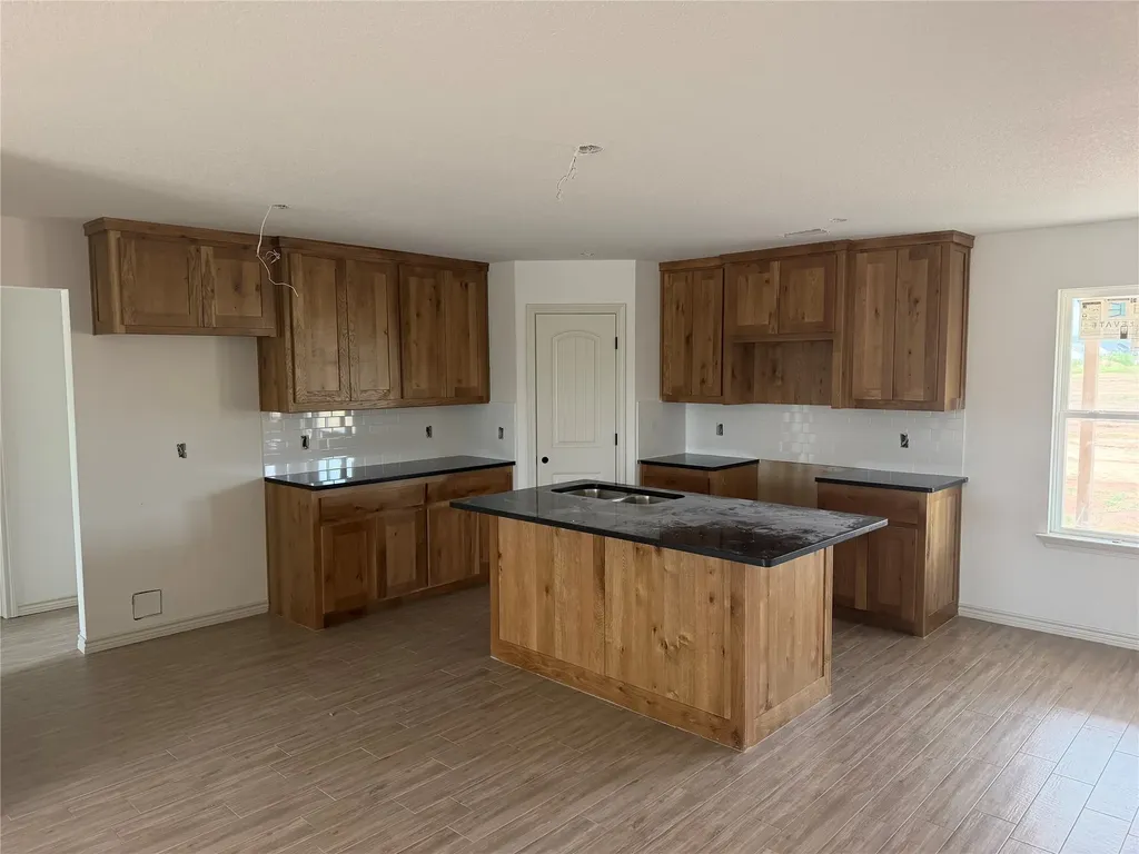 233 Altom Road Springtown TX 76082