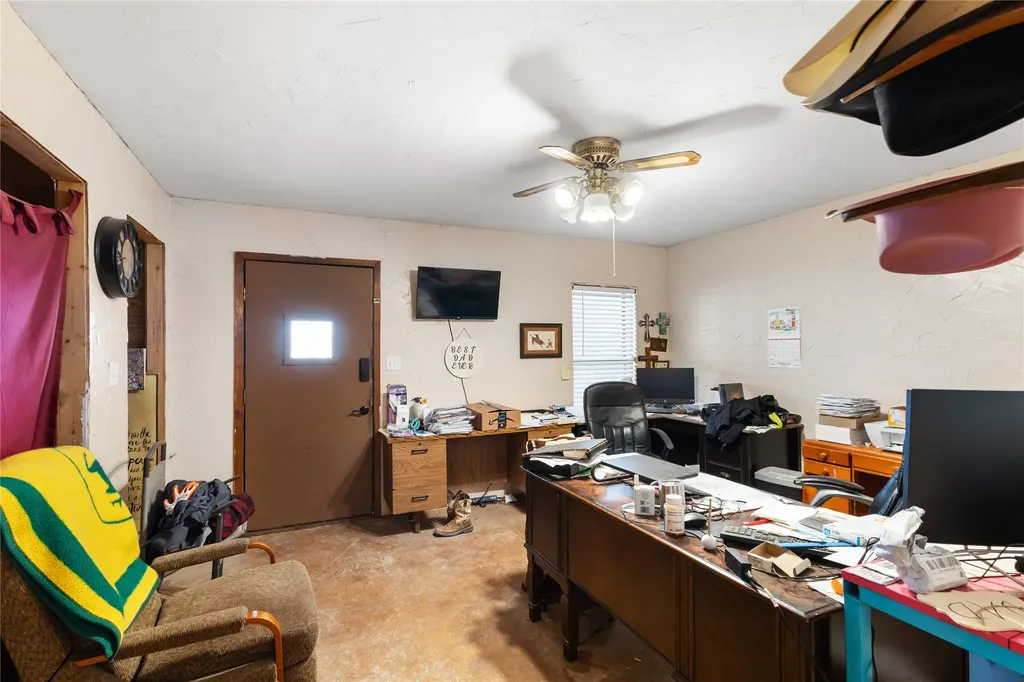 1600 County Road 334 Gouldbusk TX 76845